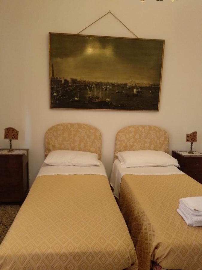 Casa Gialla Venedik Dış mekan fotoğraf